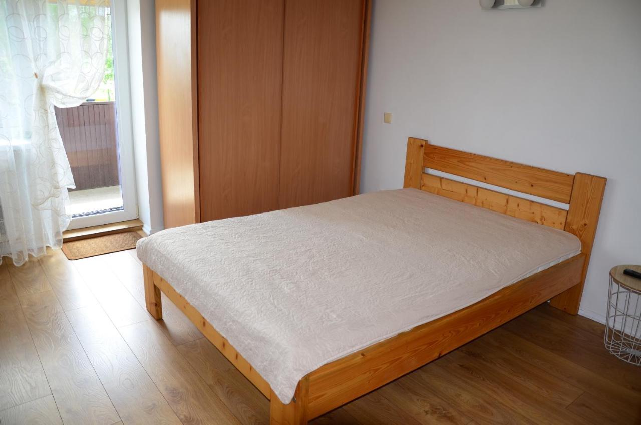 Nameliu Ir 2-4 Vietu Kambariu Nuoma Sventojoje, Zuvedru G Hotel Šventoji Exterior foto