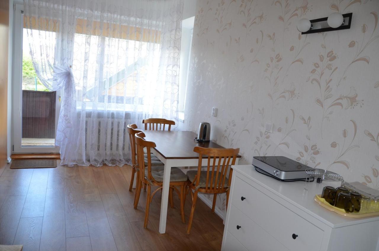 Nameliu Ir 2-4 Vietu Kambariu Nuoma Sventojoje, Zuvedru G Hotel Šventoji Exterior foto